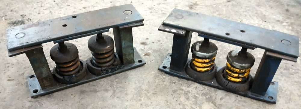 MASON INDUSTRIES 14-1/2" VIBRATION ISOLATOR SLR4-8400 W/2 SPRINGS LOT OF 2