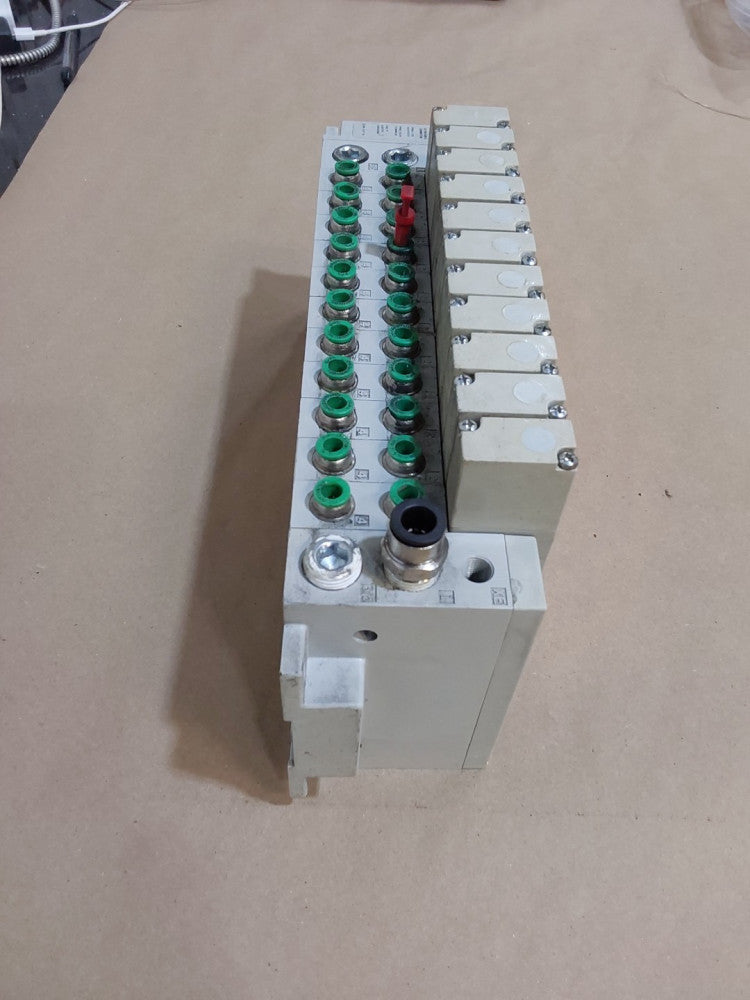 Numatics Valve Stack w/ 10pc 052BB6Z2ML00061