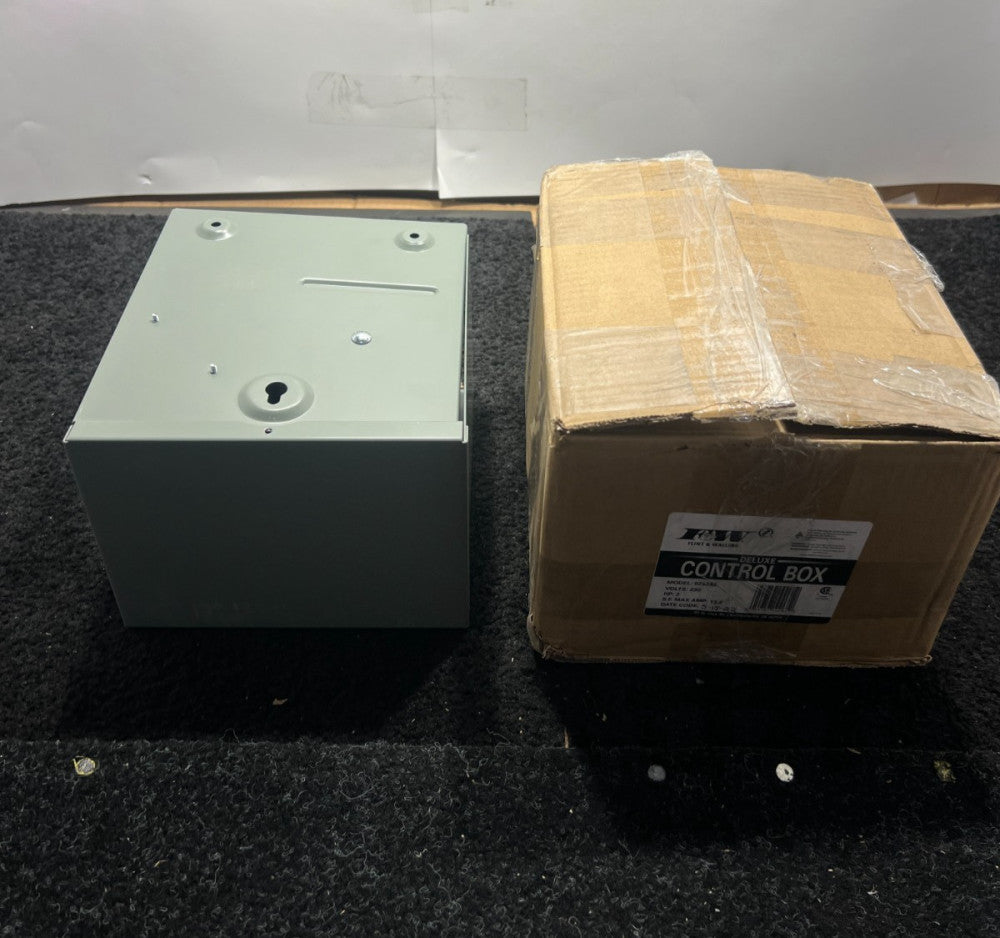 F&W 025242 Deluxe Control Box 230 Volts 2 HP S.F. MAX AMP 13.2 Indoor/Outdoor