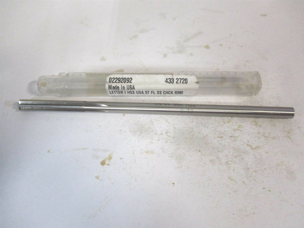 (433-0.2720) 17/64" x 1-1/2" x 4-1/8" OAL HSS RH Straight Chucking Reamer