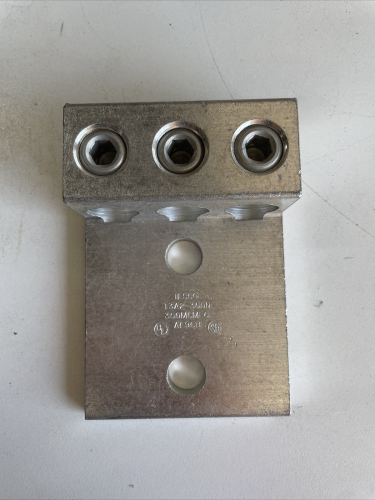 1) New no Box! Ilsco T3A2-350N 6 AWG-350 MCM Triple Barrel Lug