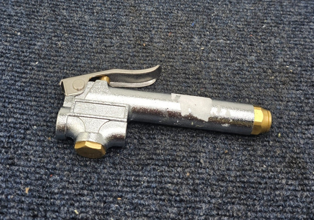 Heavy Duty Air Tire Inflator Gauge