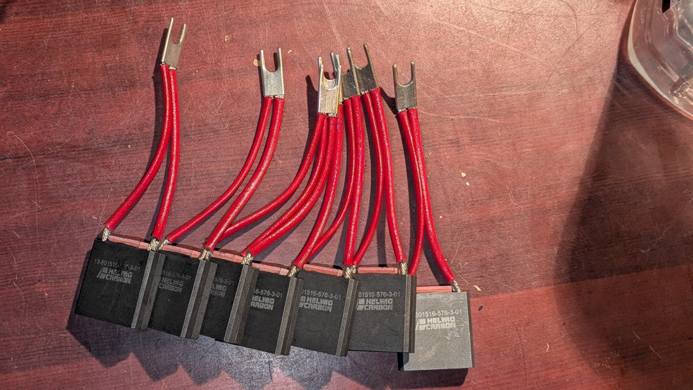New Pack of (7) Helwig Carbon Brushes 13-501516-576-3-01