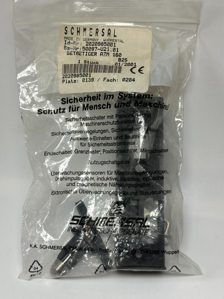 Schmersal AZM 160-B2S Betatiger Actuator Durable & Reliable - New In Box