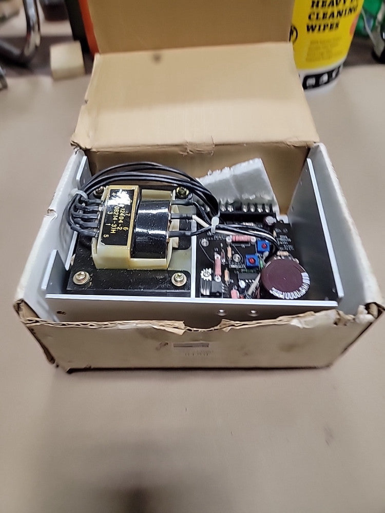 New Emerson Sola HD SLS-24-036T Power Supply 100-240VAC In 24VDC 3.6A Out