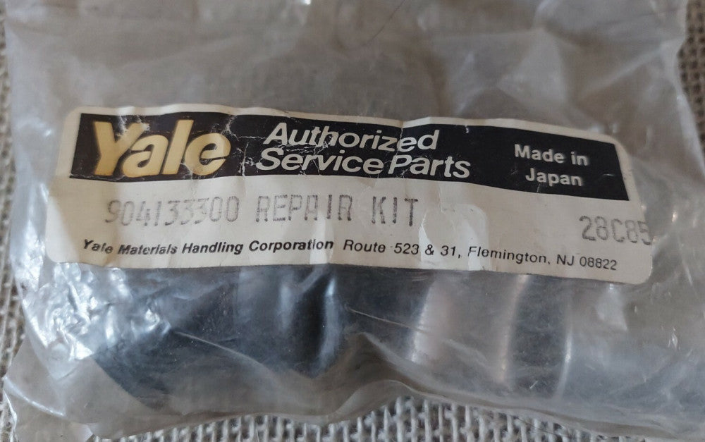 904133300 YALE Cylinder Kit - Wheel