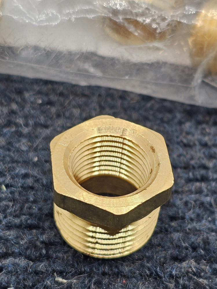 (10 PIECES) 90324 1/2" x 3/8" Male NPTF x Female NPTF Hex Pipe Bushings