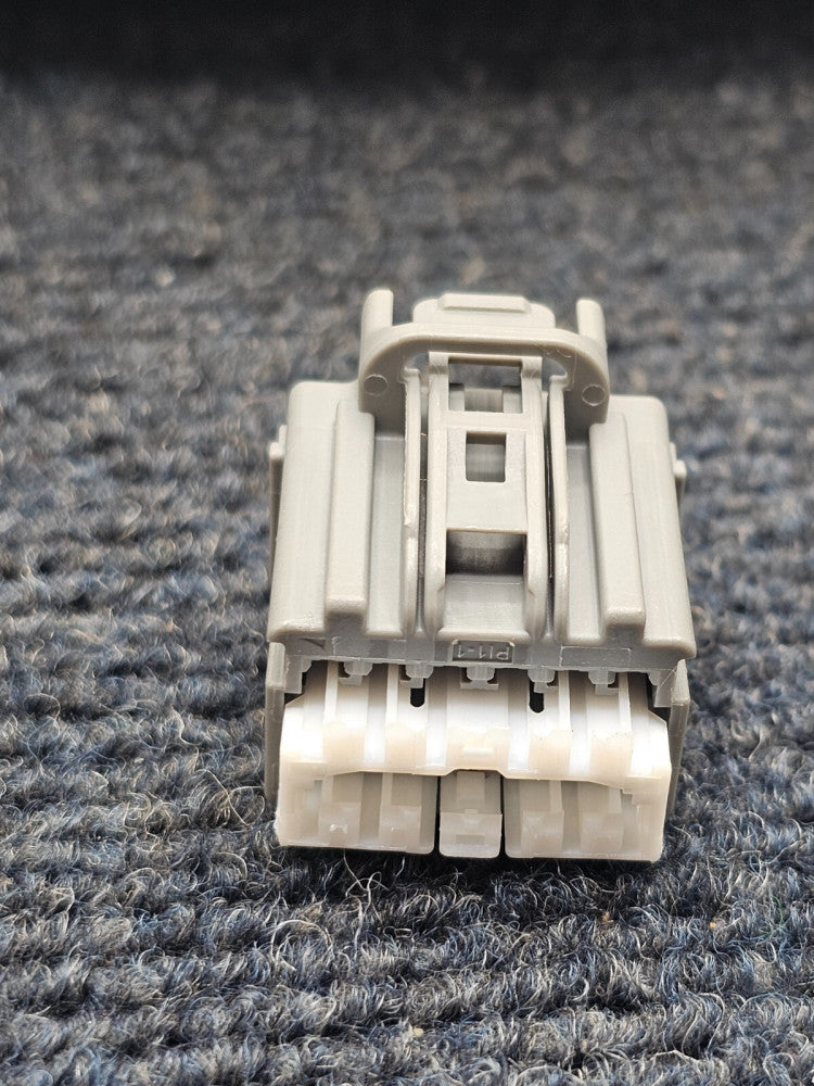 (100 PIECES) Yazaki 7283-3442-40: YES/YESC Kaizen Connectors 1.5X0.8 12P Female