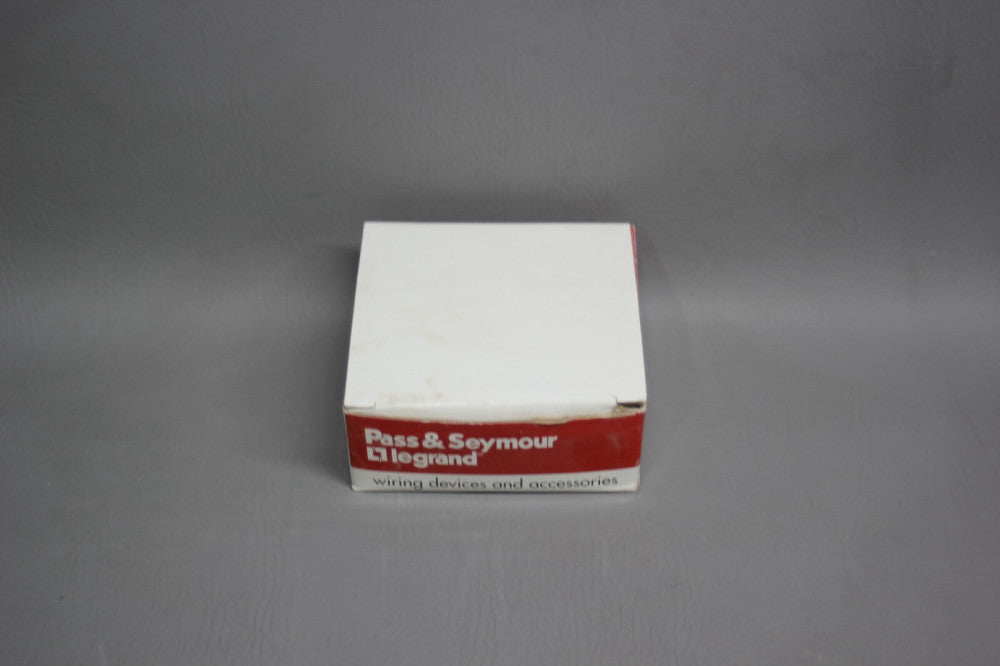 NEW PASS & SEYMOUR OCCUPANCY SENSOR CSU1100