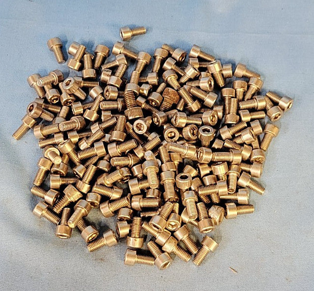 SOCKET HEAD CAP SCREW M5-0.8 X 10MM STAINLESS STEEL (LOT OF 125)