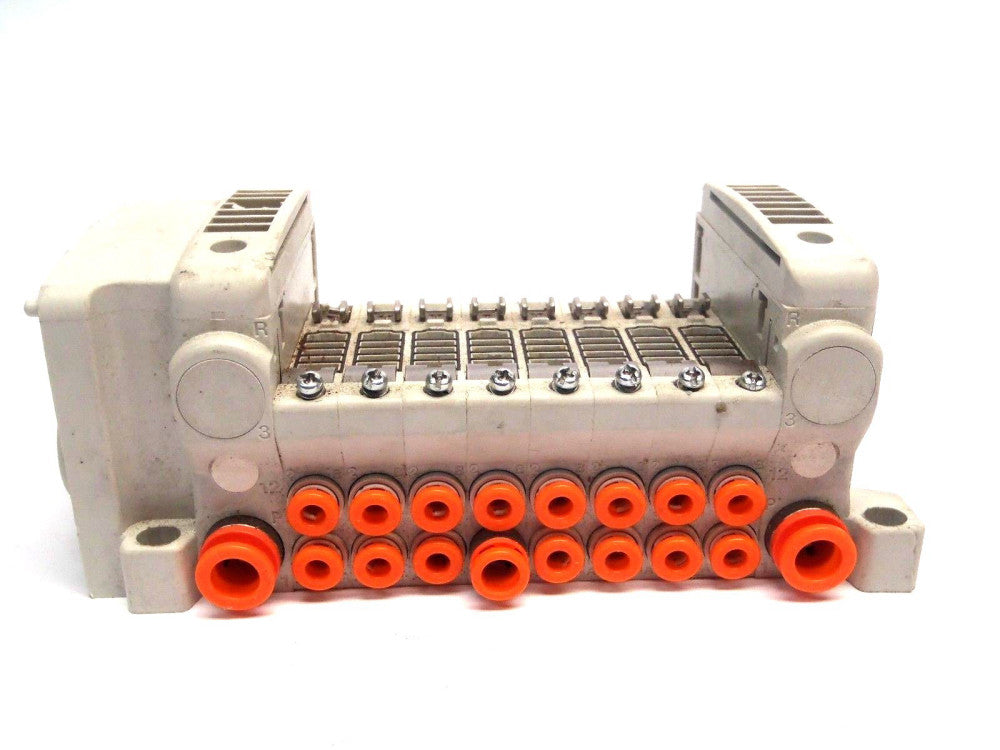 SMC VV5QC11-08N3SD0-S Pneumatic Manifold 8-Station
