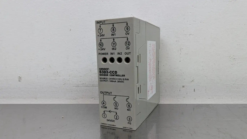 Omron S3D2-CCD Sensor Controller 24VDC 8A