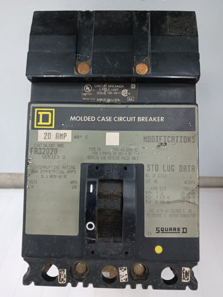 SQUARE D 20 AMP MOLDED CASE CIRCUIT BREAKER 3 POLE 240 VAC FA32020