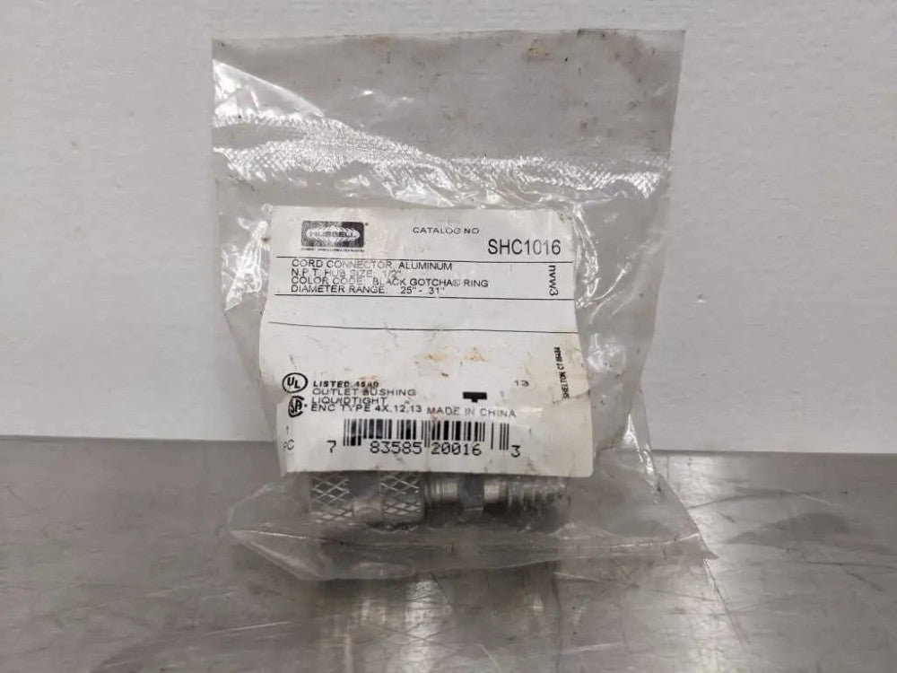 Hubbell SHC1016 Aluminum Cord Connector 1/2" NPT Hub Size Black Gotcha Ring