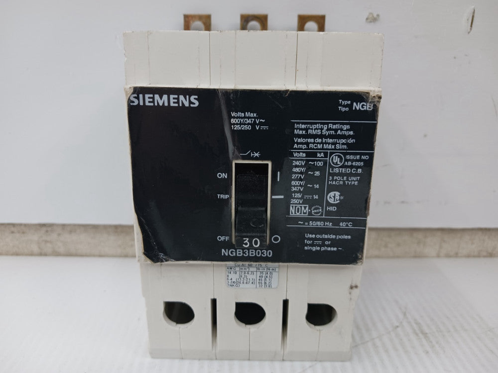 Siemens 30 Amp Bolt-On Circuit Breaker 3 Pole 600Y/347 VAC 25kA NGB3B030