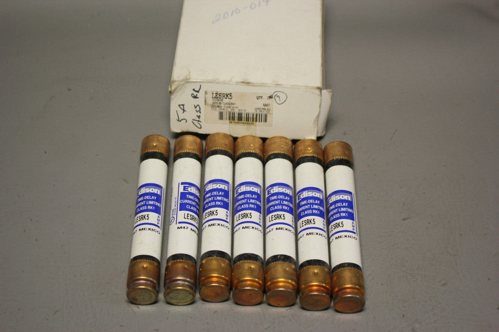 UNUSED EDISON LESRK5 TIME DELAY FUSES LOT OF 7