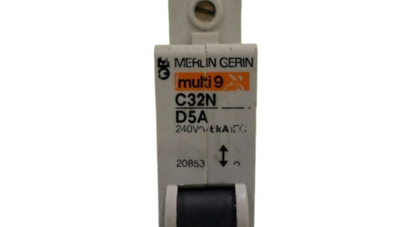 MERLIN GERIN 20853 CIRCUIT BREAKER 5A UNMP