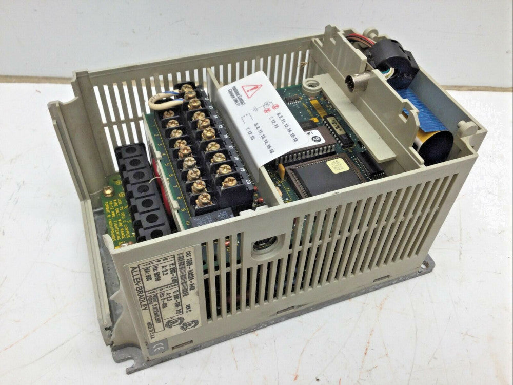 Allen Bradley 1305-AA02A-HA2 Drive
