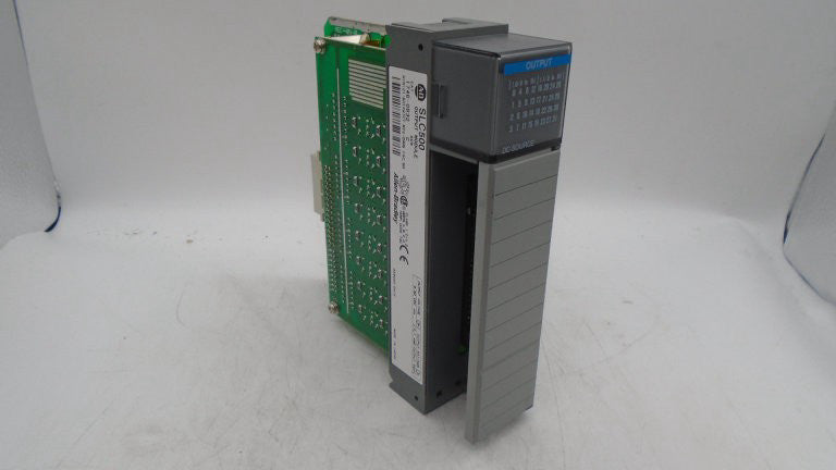 ALLEN BRADLEY 1746-OB32 SERIES C PLC MODULE - Used