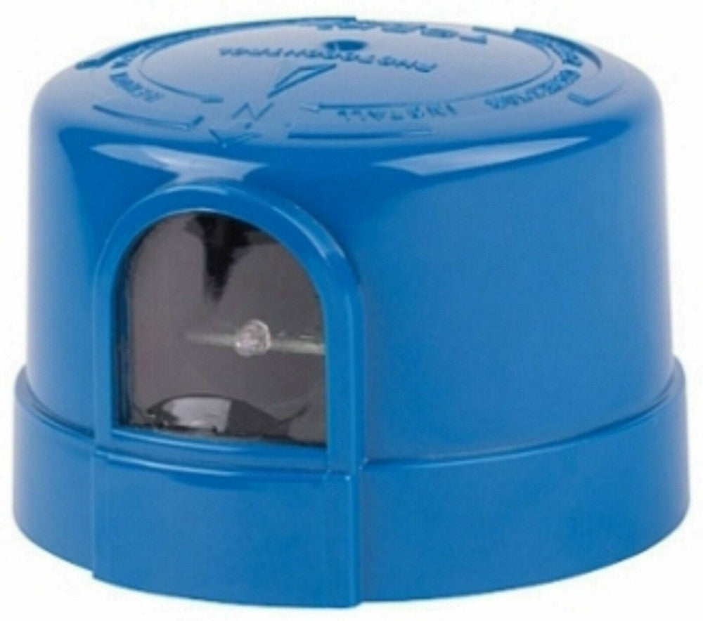 (1) NEW TORK TurnLock,LED,ZeroCross,105-305V,Fail On ZTL124