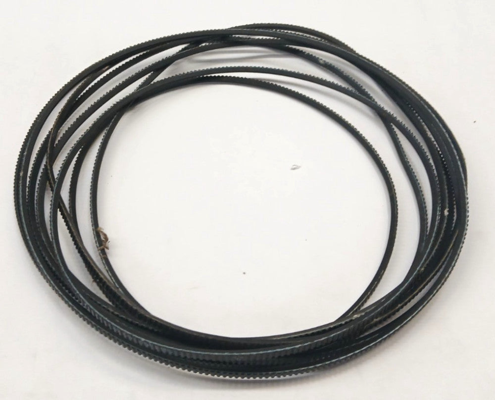 GATES 5M710 V-BELT POLYFLEX 27.95"L X 0.19"W LOT OF 8