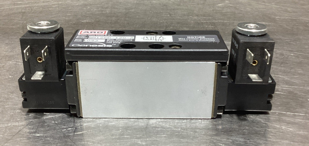 ARO GN12SD-120-A SOLENOID VALVE, FLUID POWER, 2X 116 218-33 COIL