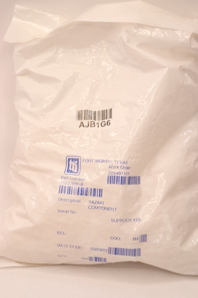 (100-Pk) TTI 8-Position Auto Connector White 71227880