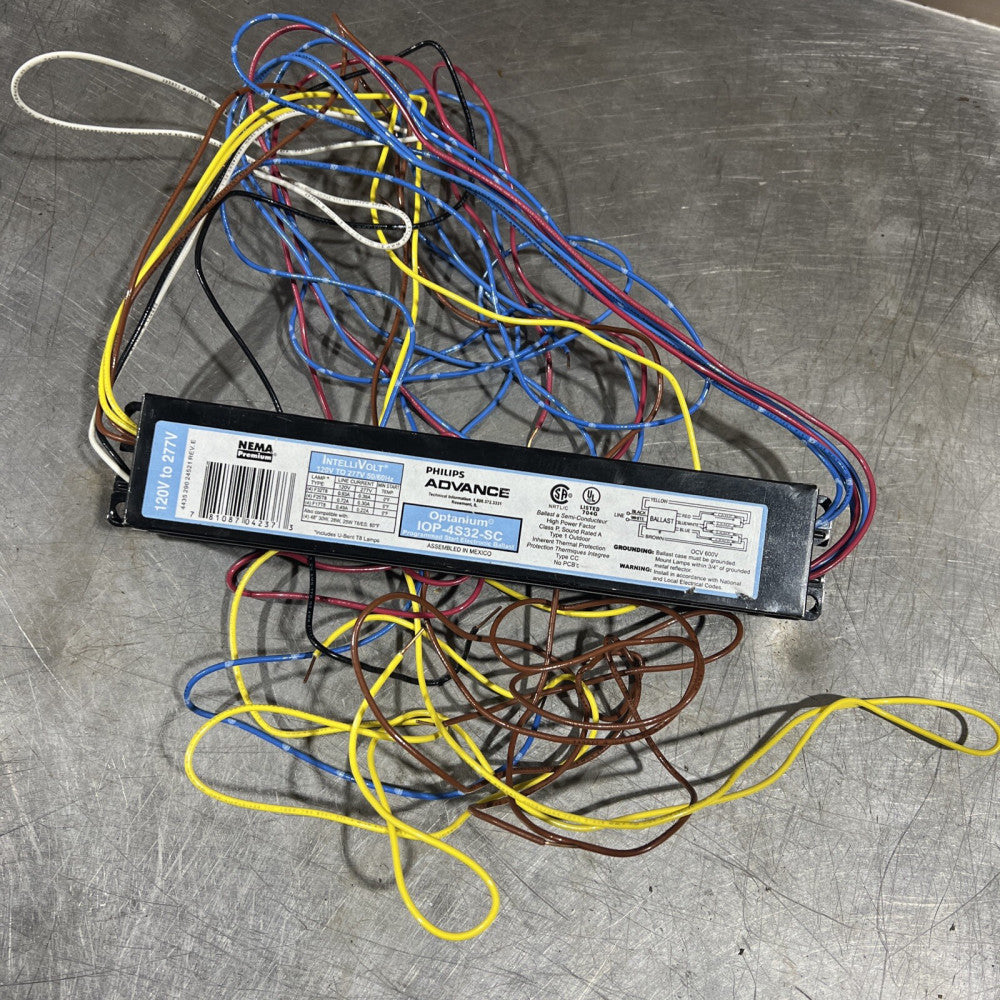 Advance IOP-4S32-SC Electronic Ballast Nos Surplus- Open Box