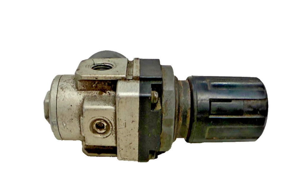 PNEUMATIC PRESSURE REGULATOR SMC NAR3000-N02 0.05-0.85MPA