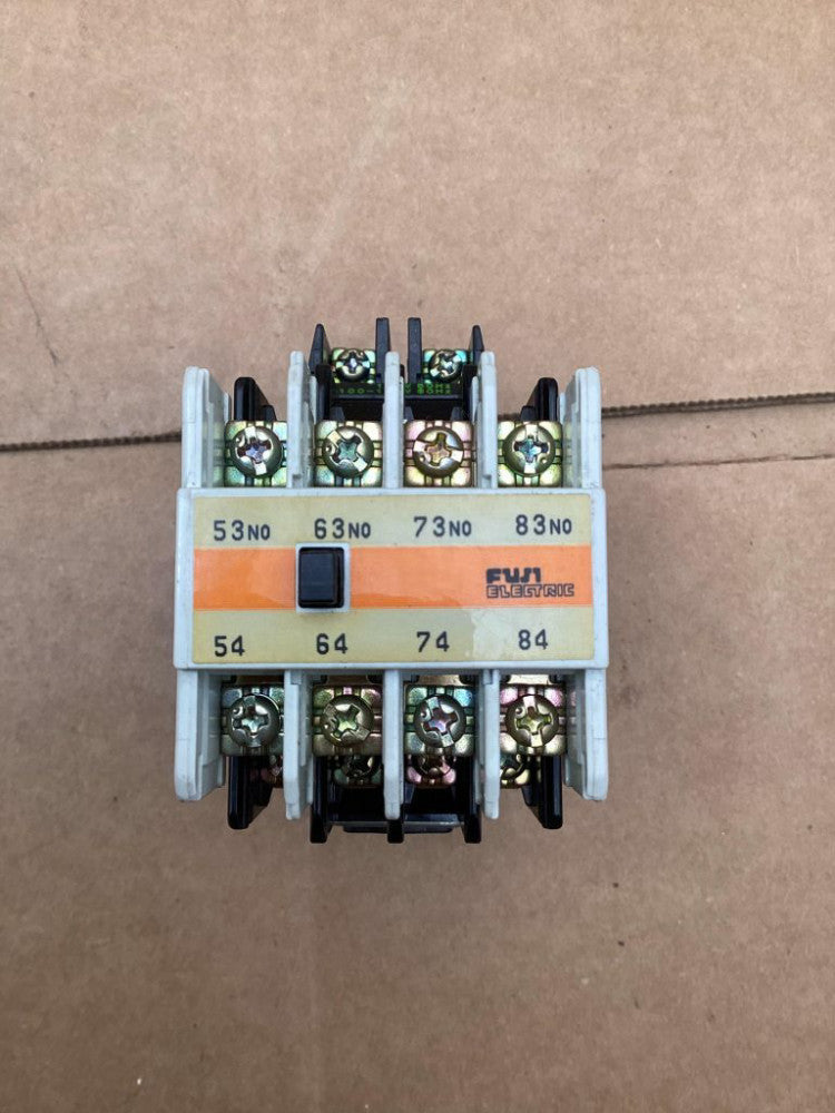 Fuji Electric Contactor Relay With SZ-A40 Auxillary Block
