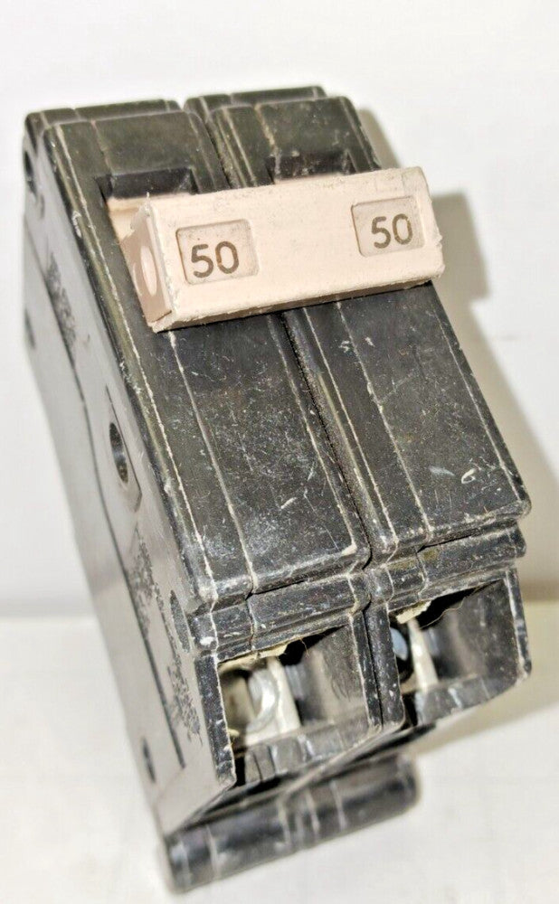 CUTLER HAMMER CH250 50 AMP CIRCUIT BREAKER 2 POLE 120/240 VAC PLUG IN CH250