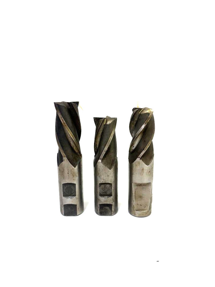 ASSORTED 4 FLUTE SQUARE AND BALL END MILLS SIZES: (2) 1", (1) 15/16" *LOT OF 3*