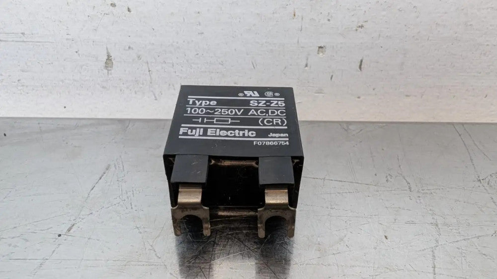 Fuji SZ-Z5 Surge Suppressor 100-250V AC/DC