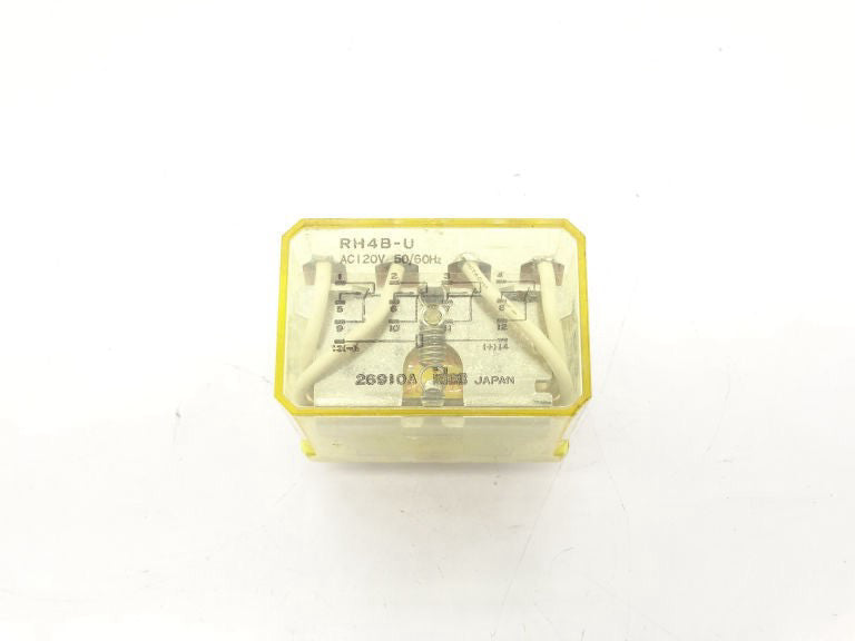 IDEC RH4B-UAC120V 10A Relay