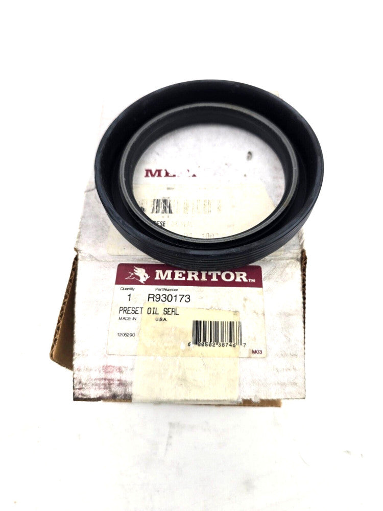 NOS Meritor Preset Oil Seal R930173