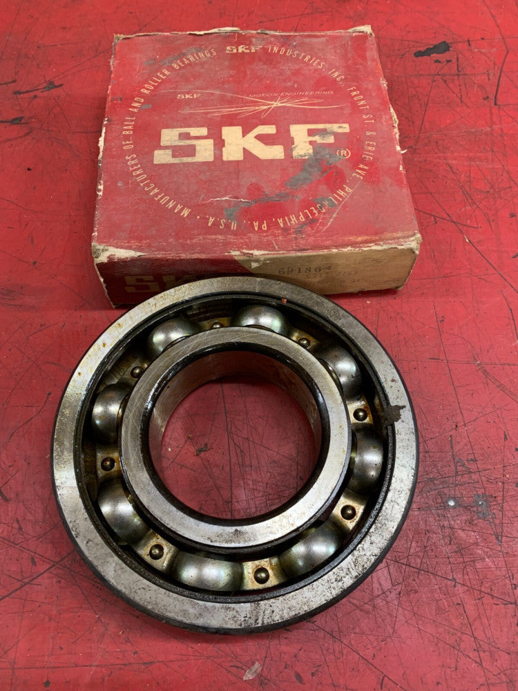 NEW IN BOX SKF ROLLER BEARING 69136 C318 J/C3