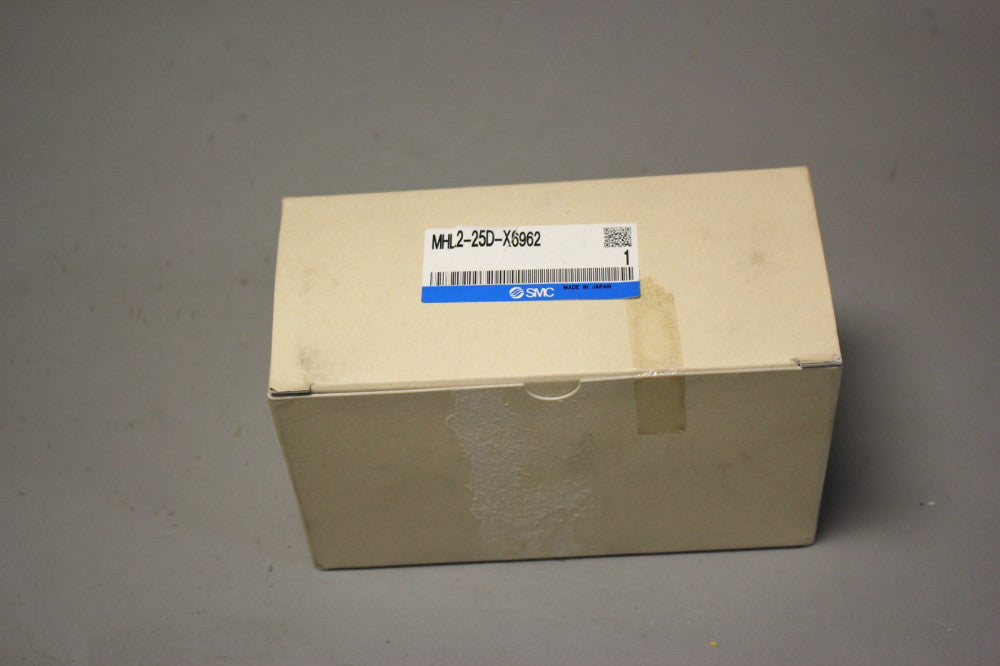 NEW SMC ROBOT GRIPPER MHL2-25D-X6962 FACTORY SEALED