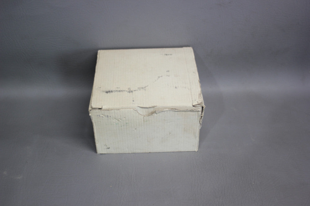 NEW ALLEN BRADLEY POWER SUPPLY 1606-XLP100E