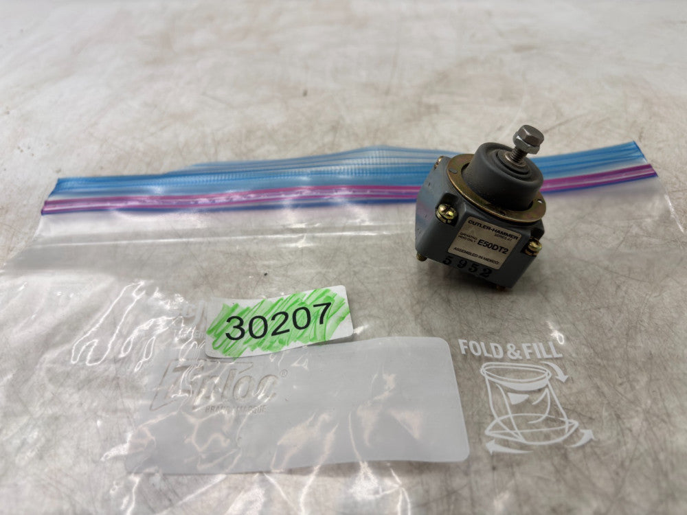 Cutler-Hammer E50DT2 Operating Head