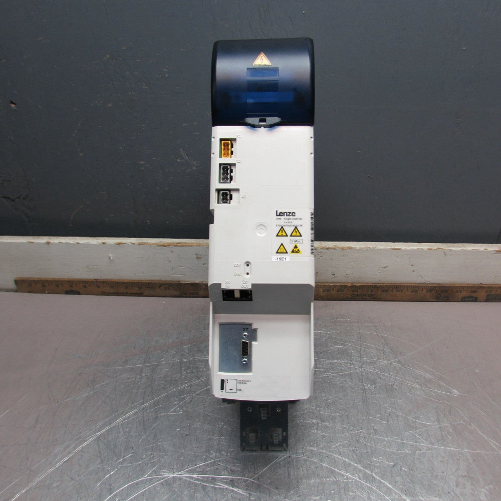 LENZE E70ACMSE0324SA1ETR , SINGLE INVERTER, 32A ,CLEAN TAKEOUT, MAKE OFFER!