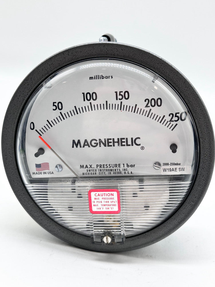 NEW Dwyer 2000-250MBAR Magnehelic Pressure Gauge 0-250mBar