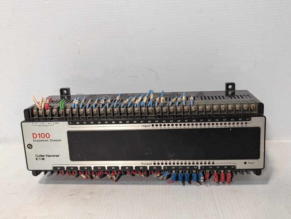 Cutler-Hammer Eaton D100ER40 Expansion Chassis 115/230VAC 50/60Hz 25VA