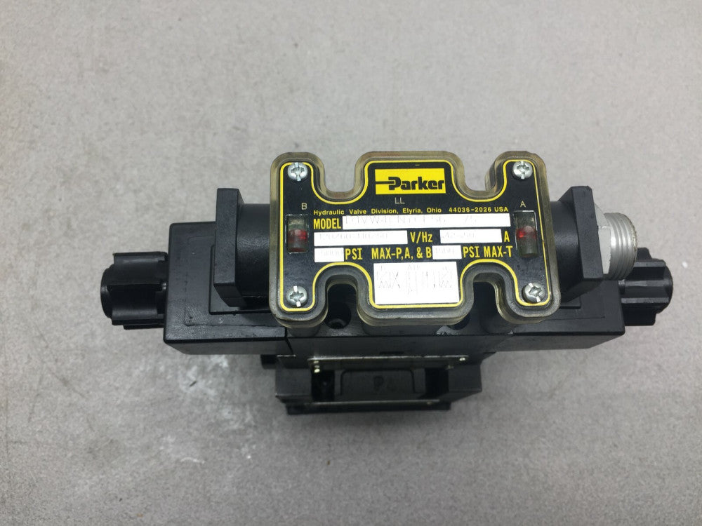 NEW NO BOX PARKER 120VAC HYDRAULIC SOLENOID VALVE ASSY D31VW4C4NYCF56 75