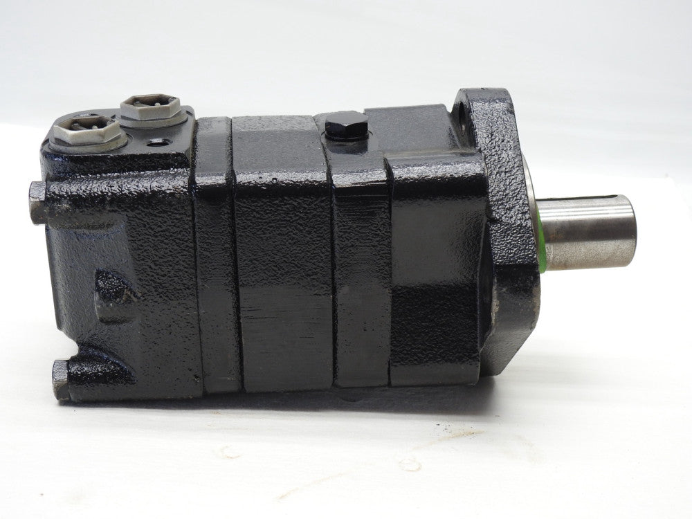 GENUINE Danfoss 11244268 OMS-200 Hydraulic Motor (4 Bolt, Keyed Shaft) - NOB NEW