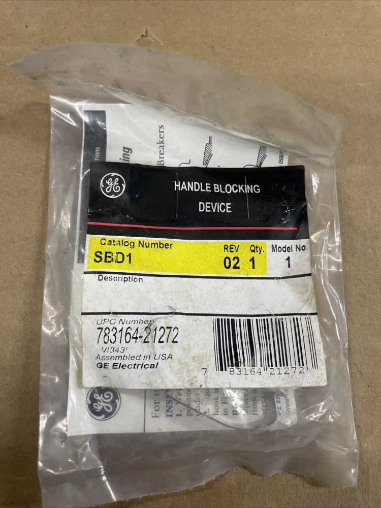 GE SBD1 BREAKER HANDLE LOCKING DEVICE FOR SPECTRA RMS BREAKERS