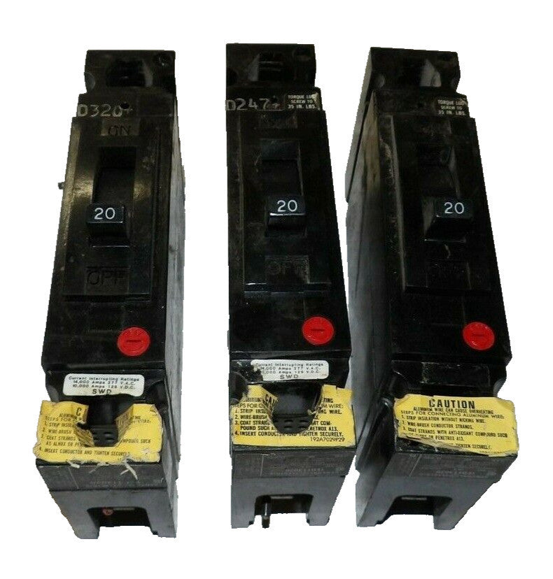 3) GE 20 AMP CIRCUIT BREAKERS 277 VAC / 125 VDC SINGLE POLE TED113020 LOT OF 3