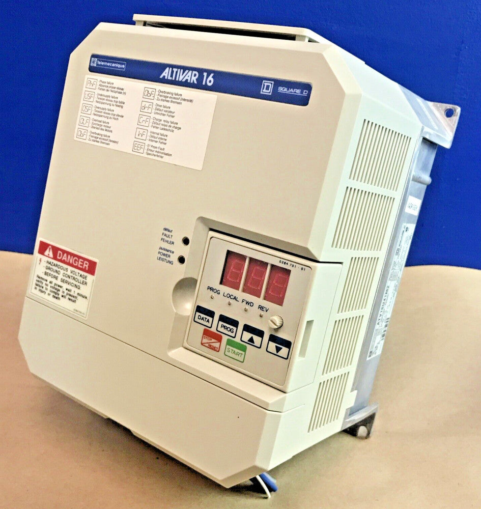 TELEMECANIQUE ATV16U41M2 ALTIVAR 16 AC DRIVE W/ KEYPAD 3HP/2.2kW