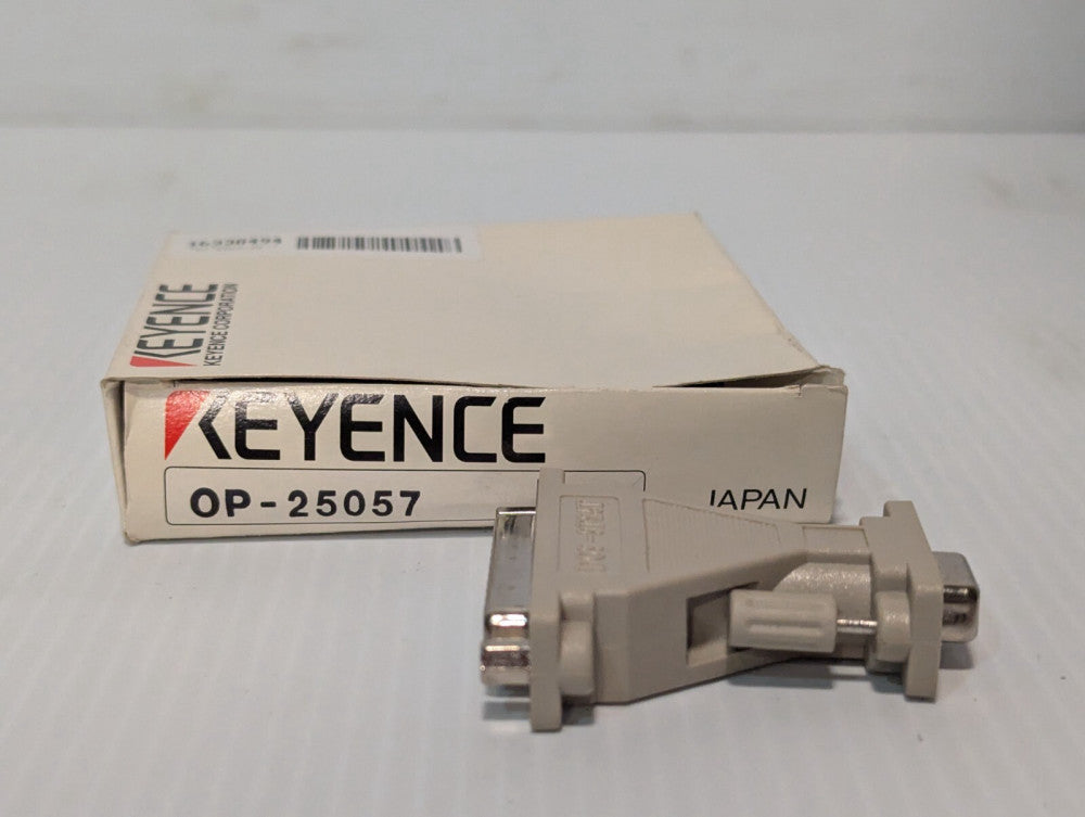 Keyence OP-25057, DO9-9F25F, D-Sub Converter, missing screw