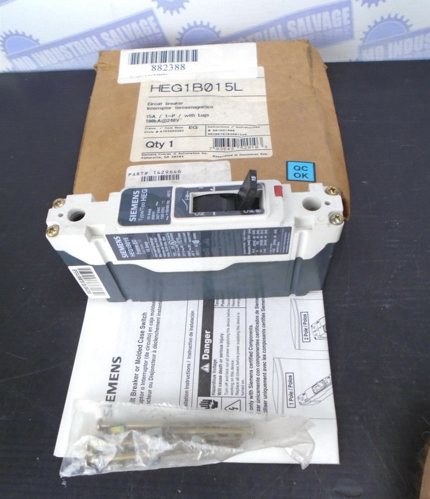 SIEMENS - HEG1B015L - CIRCUIT BREAKER - 15A 1P 600V w/LUGS - (NEW in BOX)