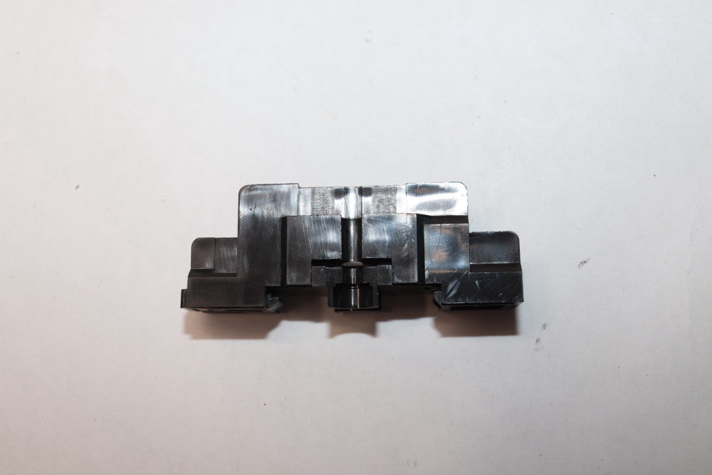 (9-Pk) Idec Relay Socket 1 Pole DIN Rail Mount SH1B-05